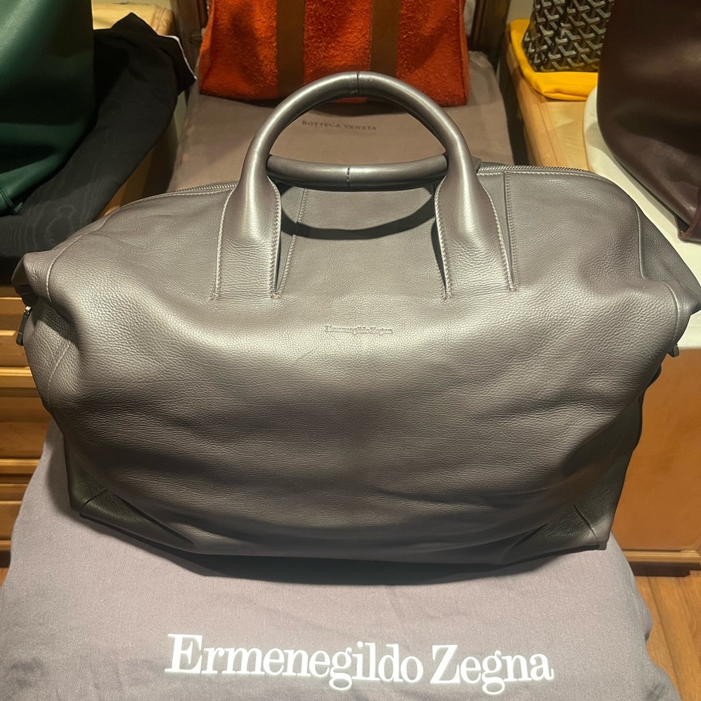 Ermenegildo Zegna Dark Brown Grained Leather Holdall - Picture 2 of 13